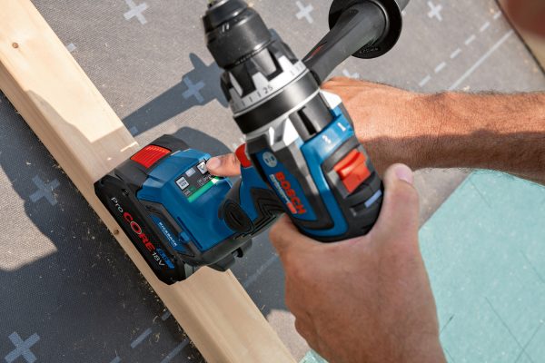 Bosch GSR 18V-150 C Masina de gaurit si insurubat brushless cu 2 acumulatori Li-Ion, 8 Ah, 150 Nm + L-BOXX